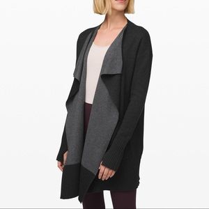 NWT Lululemon Still Lotus Wrap